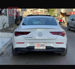 مێرسێدس بێنز CLA